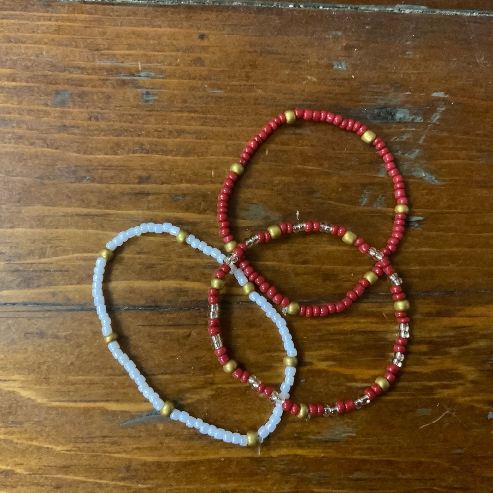 Elegant Beaded Bracelet Set - Red, Gold, and White